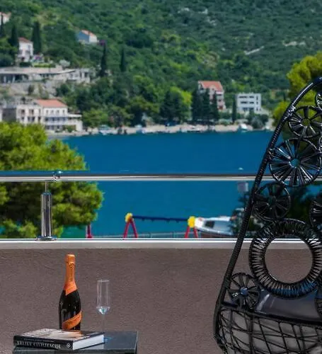 Brand New Laguna Dubrovnik 别墅 扎通