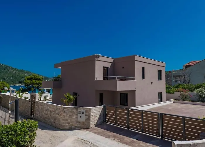 Brand New Laguna Dubrovnik 别墅
